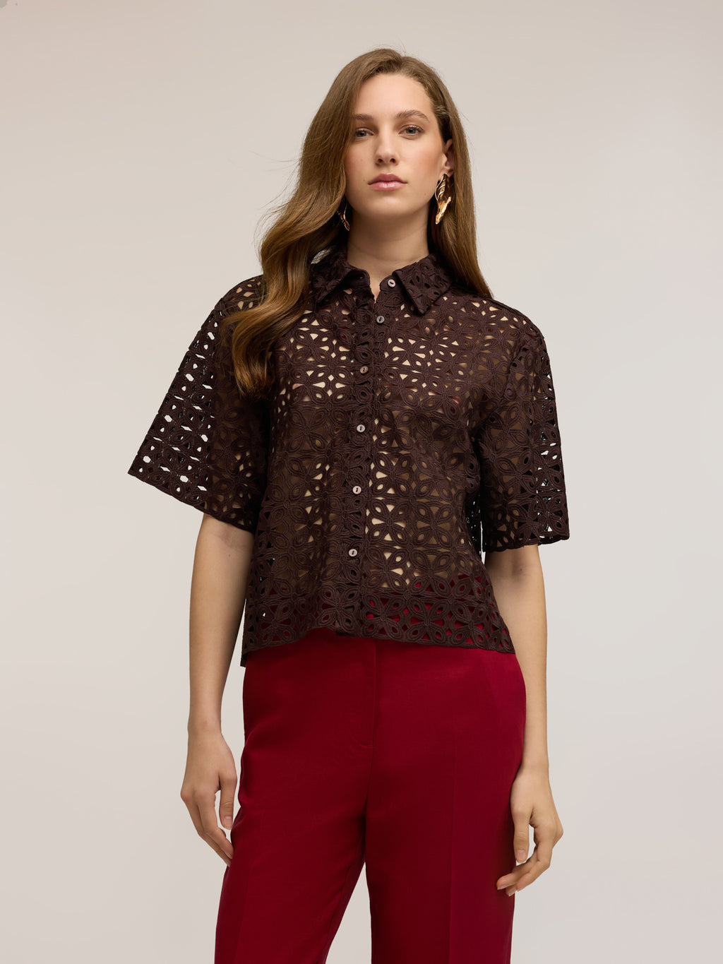Camisa boxy de encaje macramé
