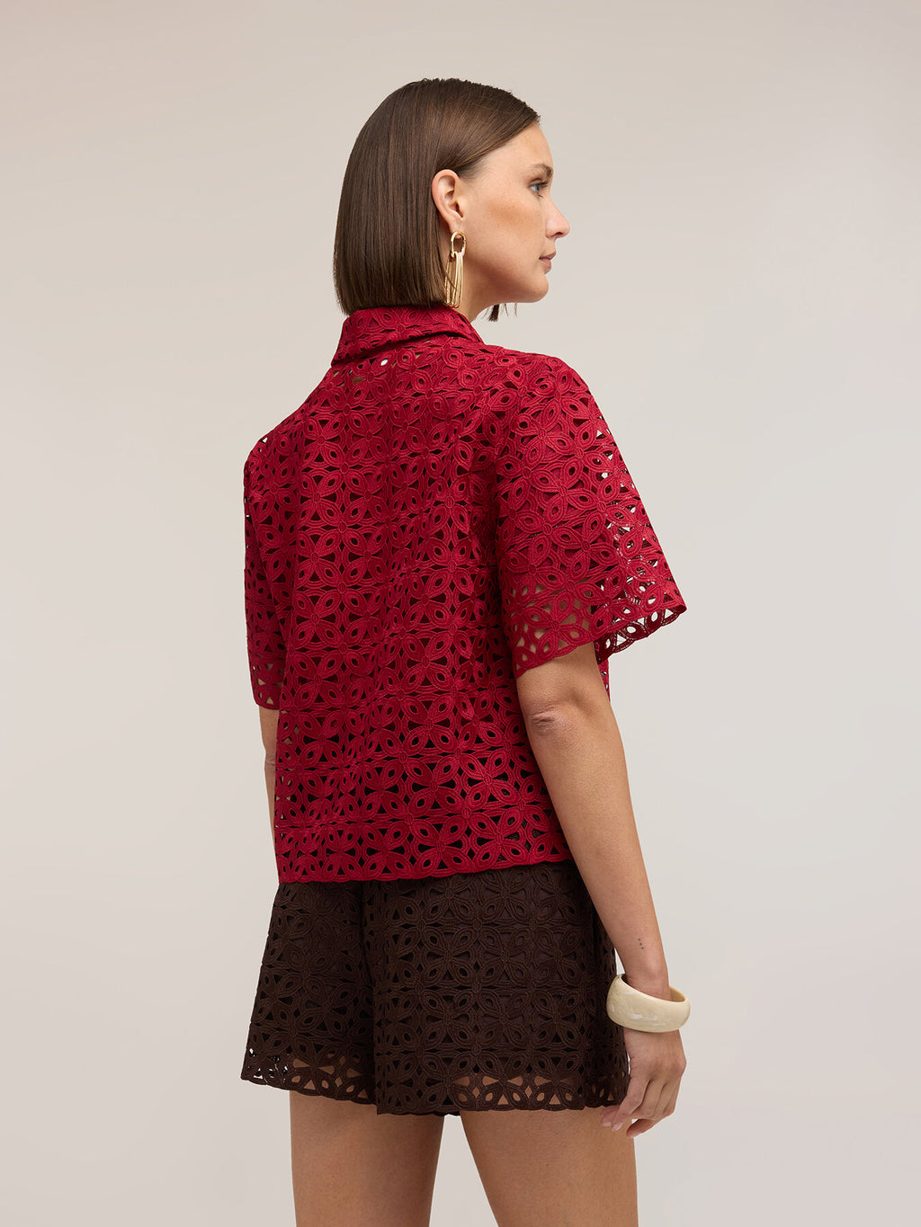Camisa boxy de encaje macramé