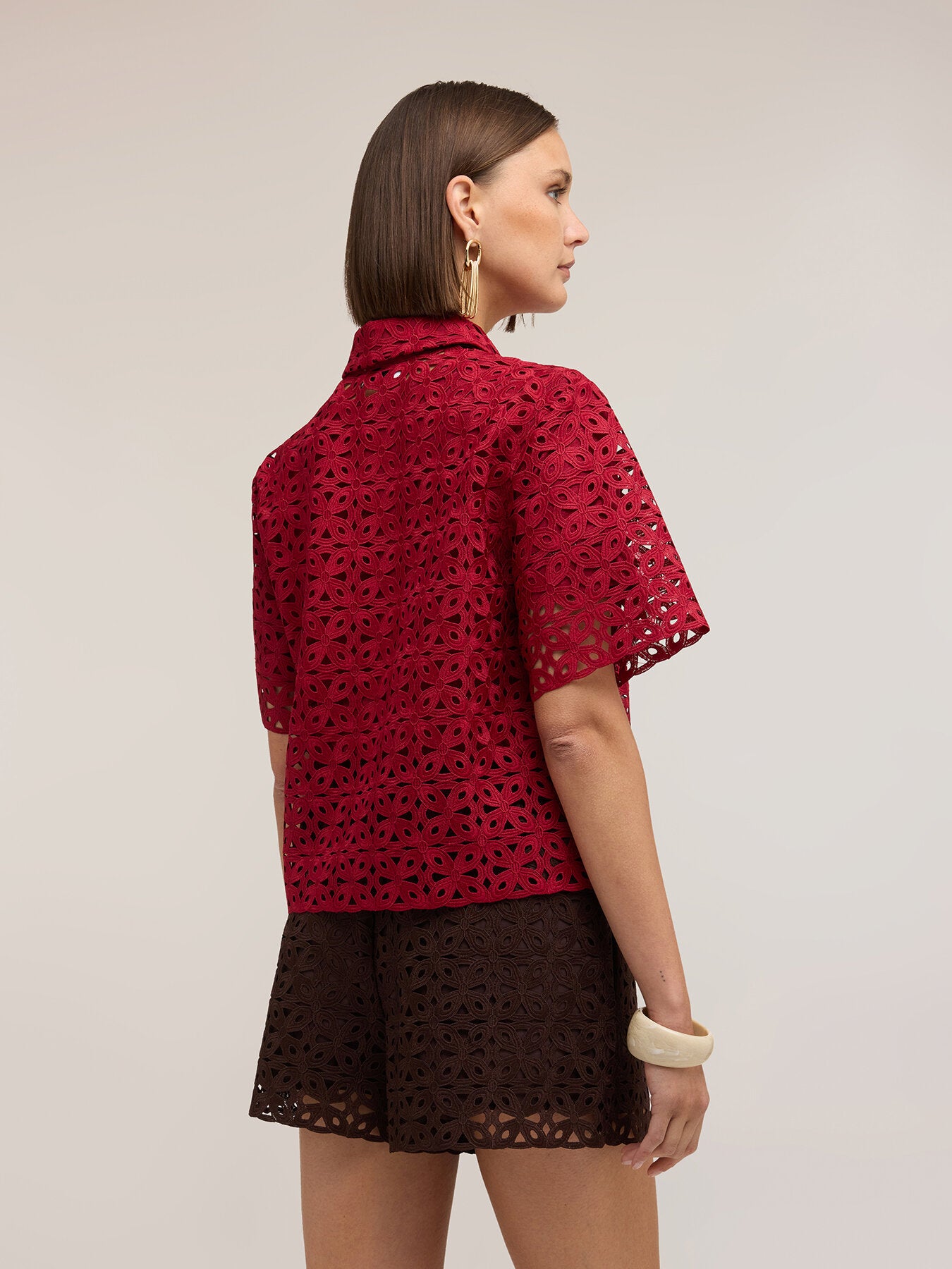 Camisa boxy de encaje macramé